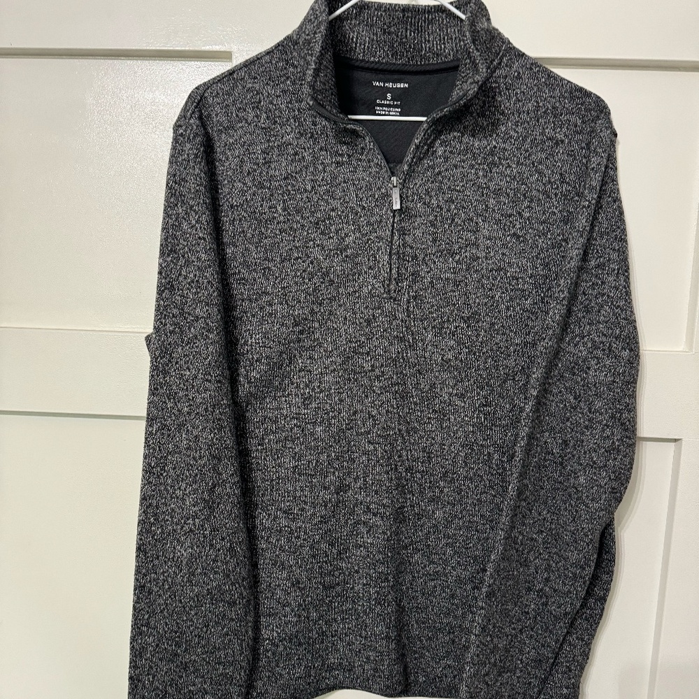 Van Heusen Men's Quarter Zip Sweater Black & Gray Size Small